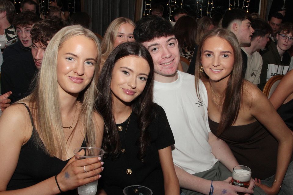 Supporters of Duffry Rovers GAA & Camogie Club presents 'Strictly Come Dancing' in the Riverside Park Hotel, Enniscorthy. Caroline Dobbs, Bronagh Lett, Victoria Jordan-Kelly and Cormac Devereux.
